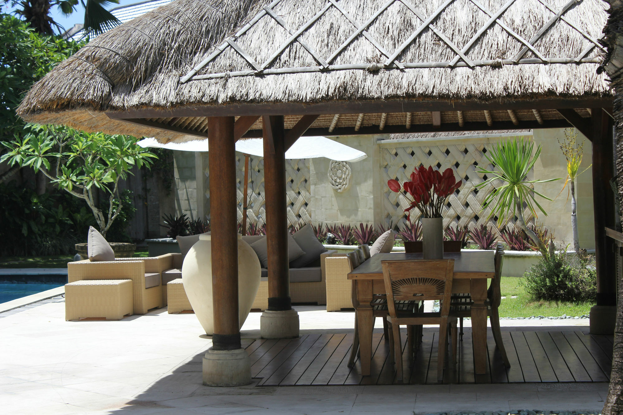 Sienna - Chse Certified Seminyak